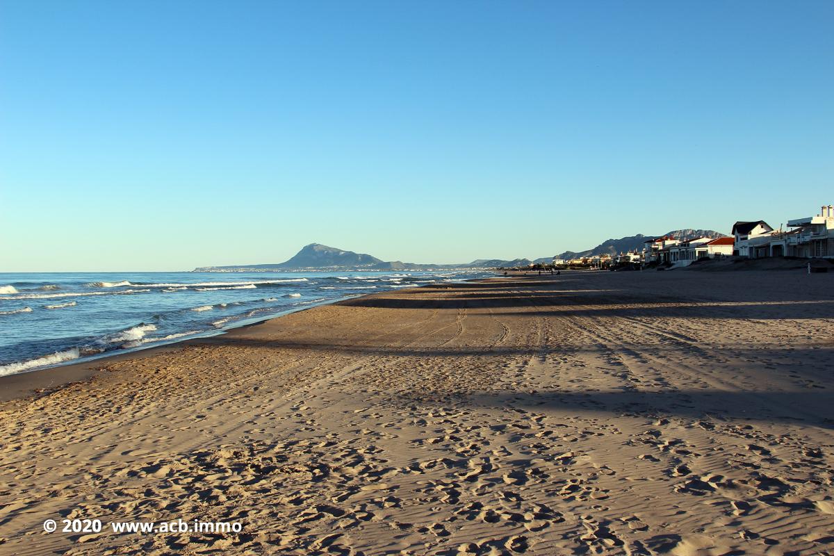 Acheter sur la Costa Blanca - Oliva Playa